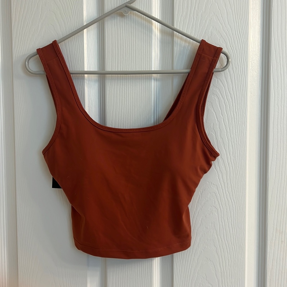 Built in bra crop